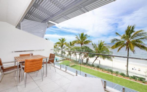 Noosa Retreat, Beach Access & Pool